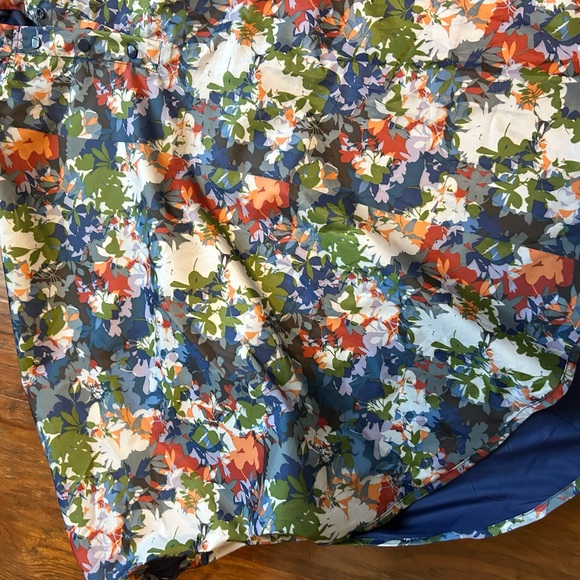Reversible Floral Print Hooded Poncho Raincoat One Size Fits All - Picture 2 of 5